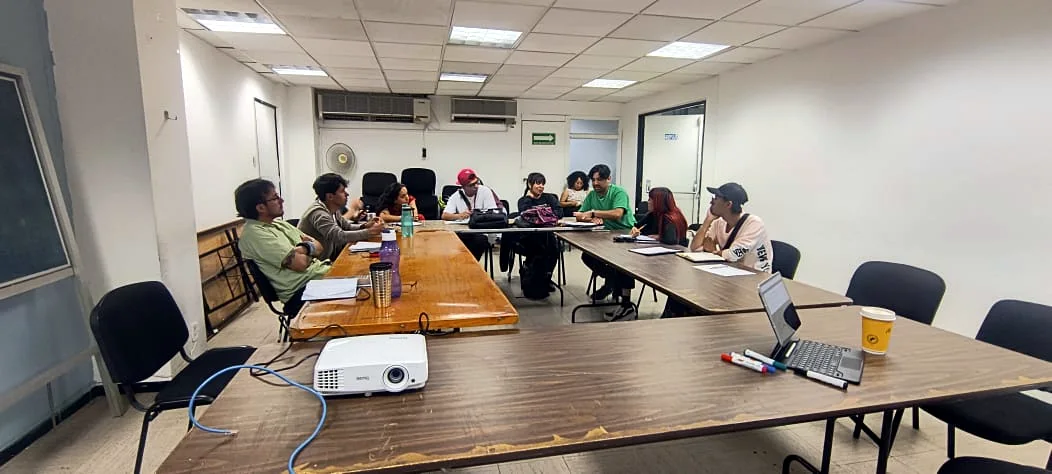 Sesión de trabajo colectivo